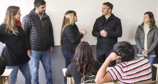 Achával inauguró las nuevas aulas de la Escuela 5 de Villa Rosa