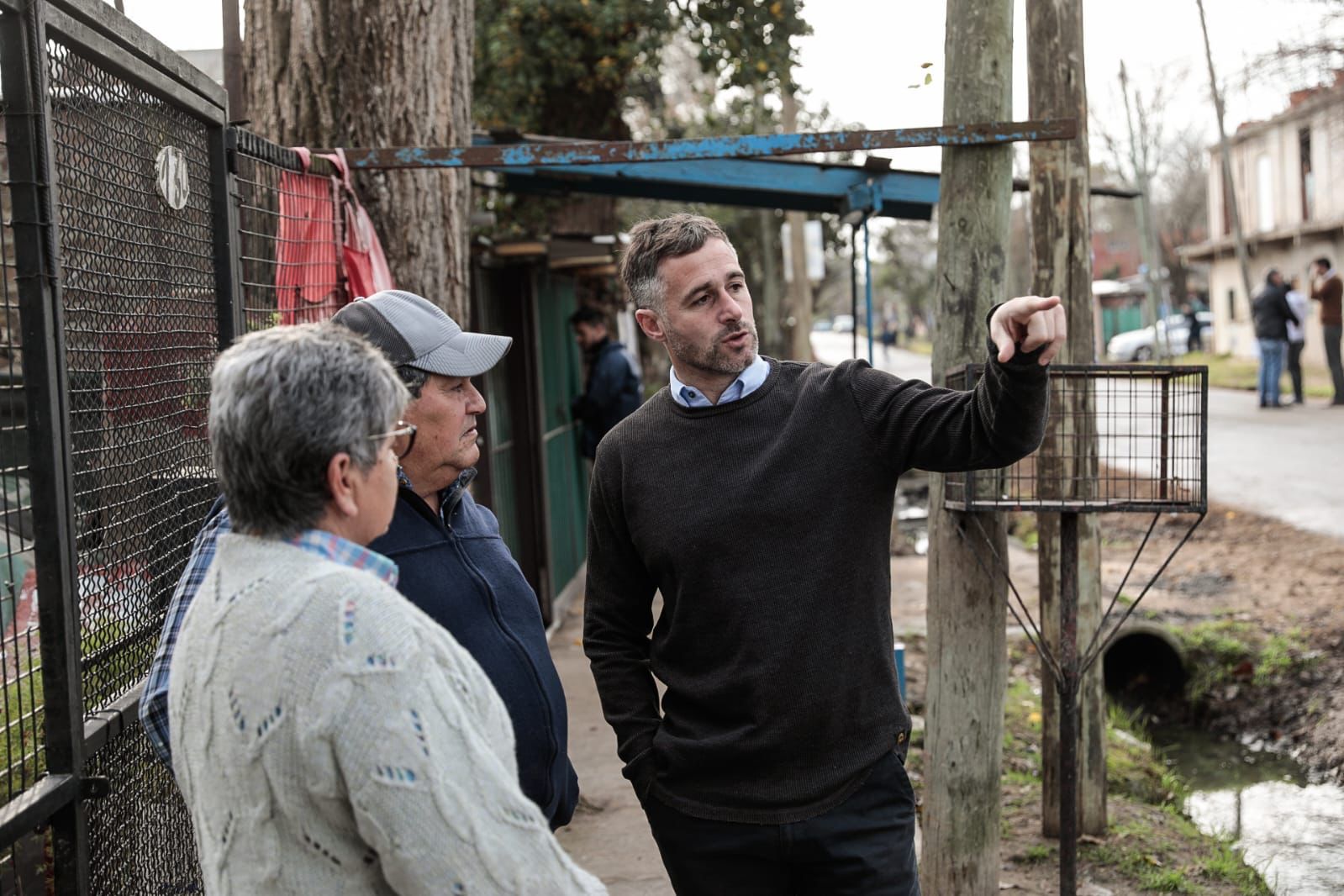 Achával recorrió obras en Manuel Alberti: “Seguimos trabajando con el firme compromiso de transformar la vida de todos y todas”