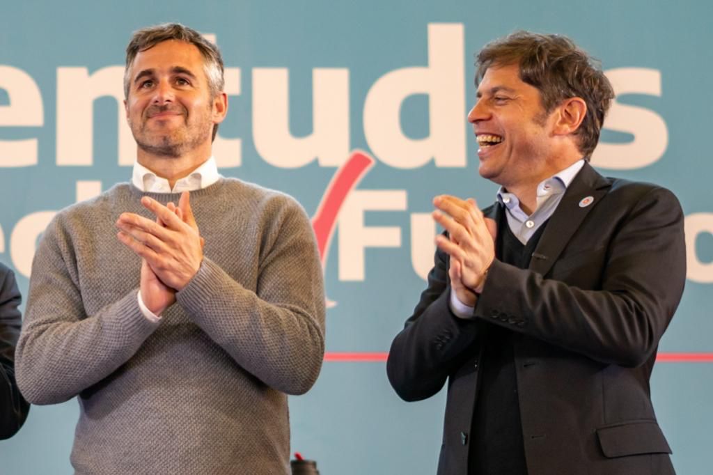Achával y Kicillof compartieron un multitudinario encuentro con los jóvenes en Pilar