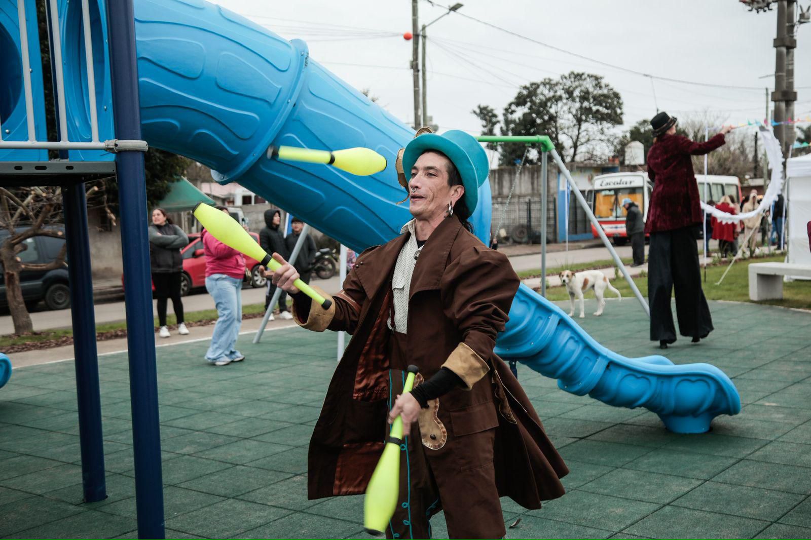 Soledad Peralta inauguró la nueva Plaza Toro junto a Achával