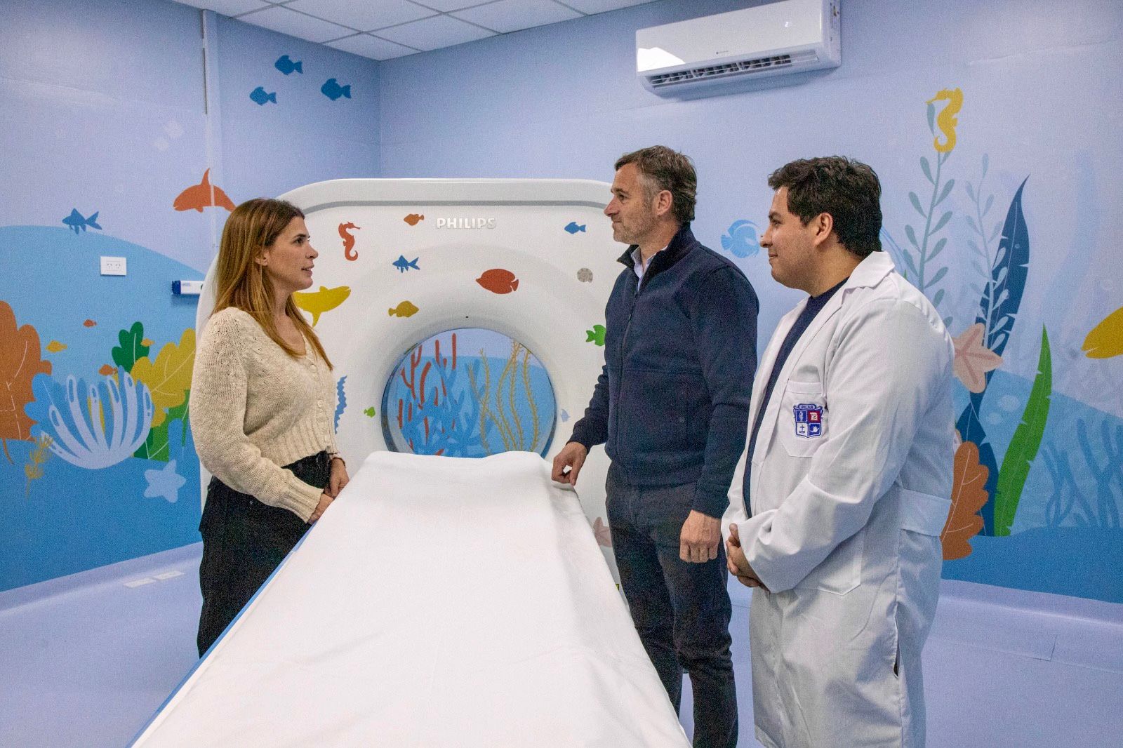 *Peralta y Achával acompañaron la puesta en funcionamiento del nuevo tomógrafo del Hospital Falcón*
