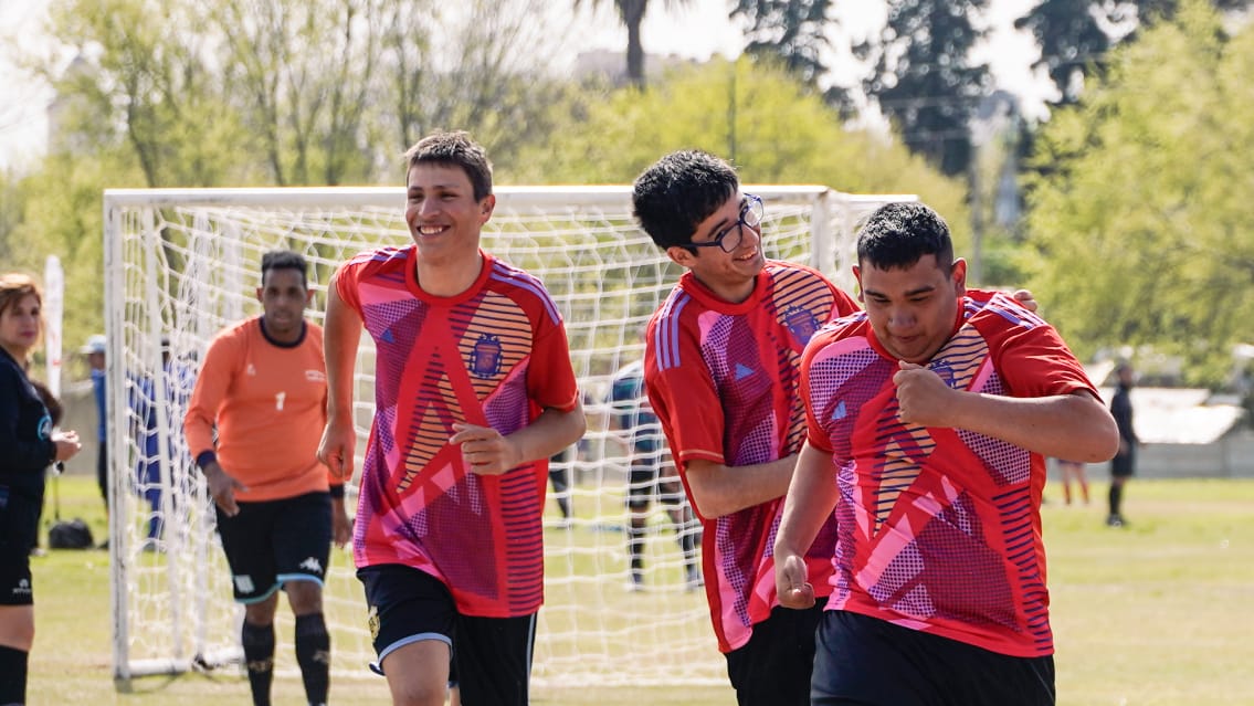 *Achával acompañó a los deportistas en una nueva fecha de la Liga de Fútbol Inclusiva*