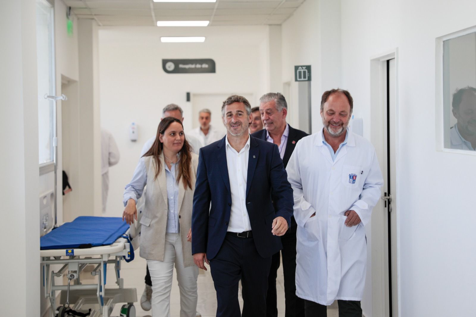 *Achával recorrió el nuevo Centro Cardiovascular que ya comenzó a funcionar en la ampliación del HCP*