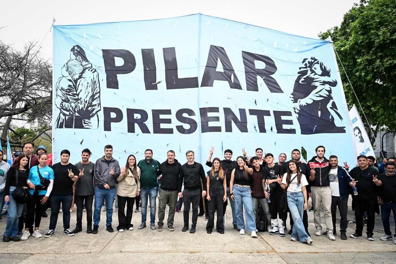 *Achával acompañó las actividades por el Día de la Lealtad*